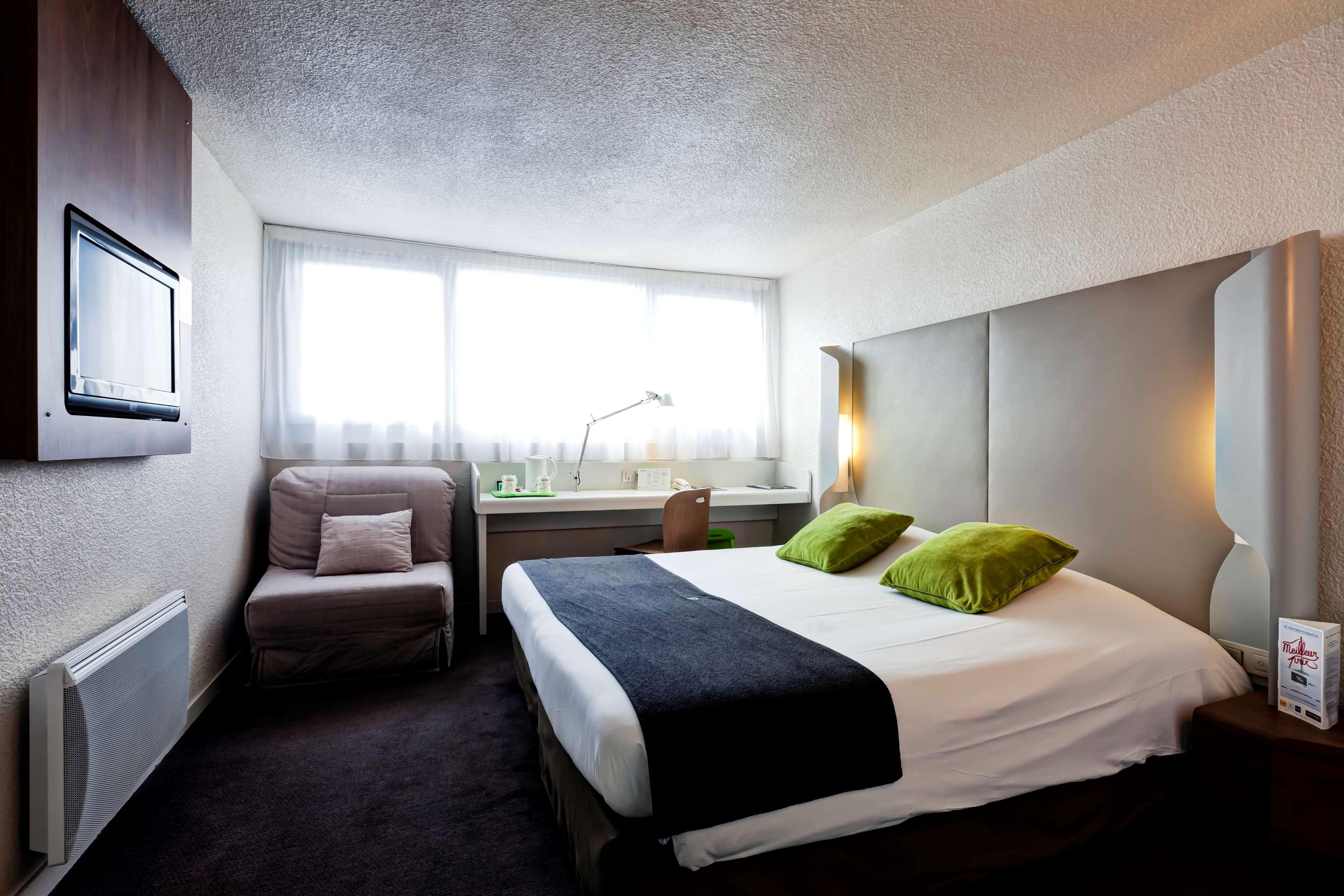 Campanile Creteil - Bonneuil Sur Marne Hotel Екстериор снимка