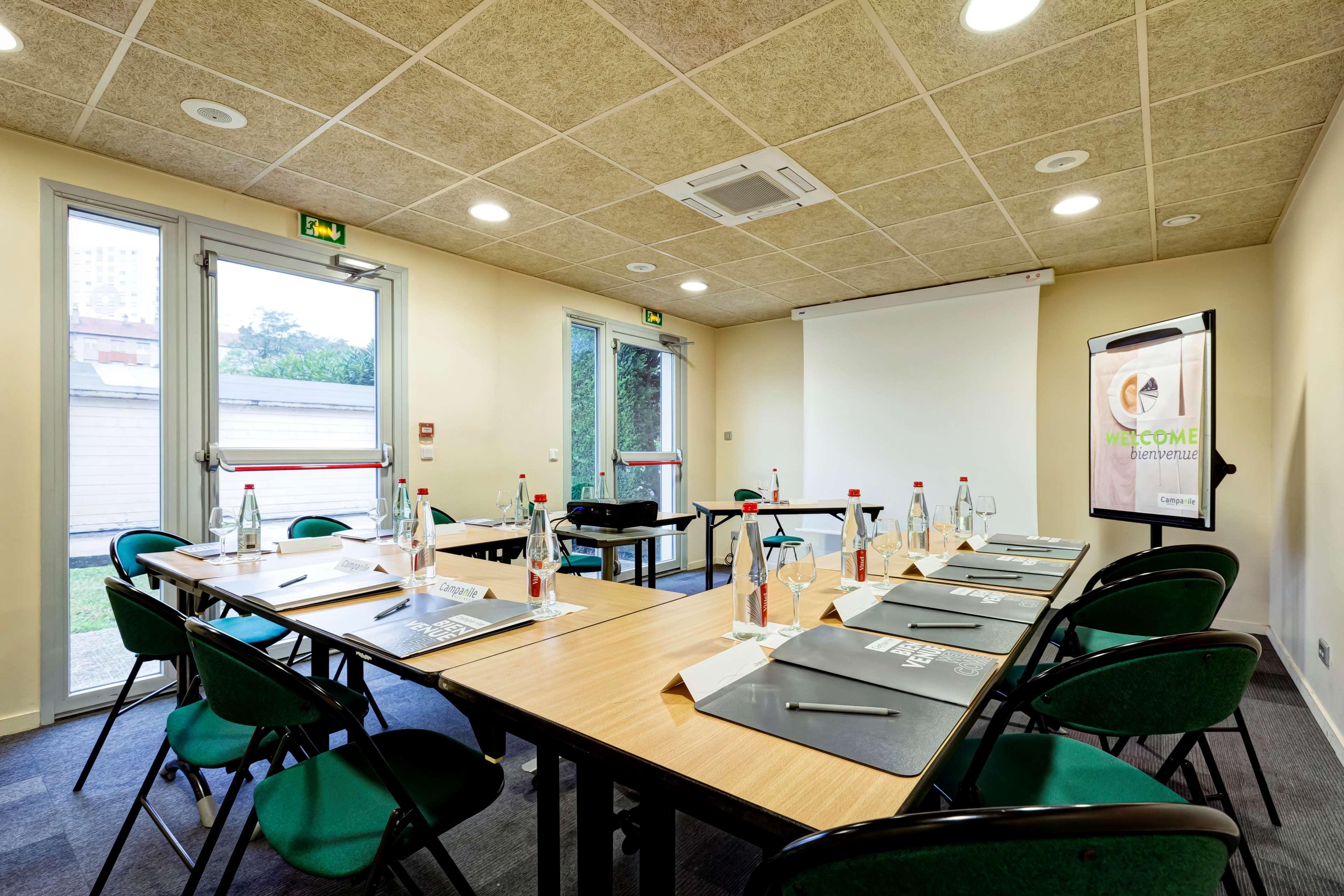 Campanile Creteil - Bonneuil Sur Marne Hotel Екстериор снимка
