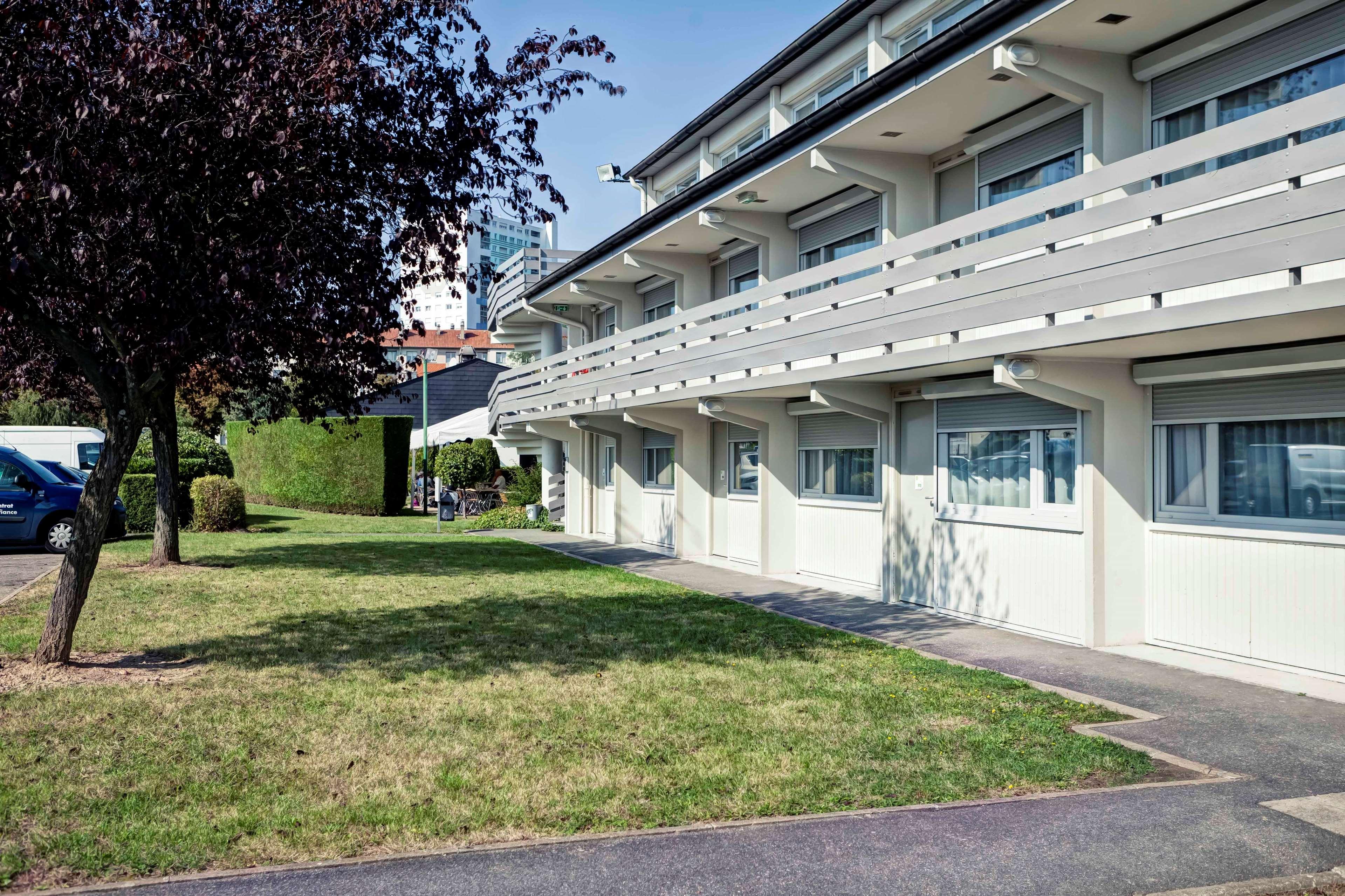 Campanile Creteil - Bonneuil Sur Marne Hotel Екстериор снимка