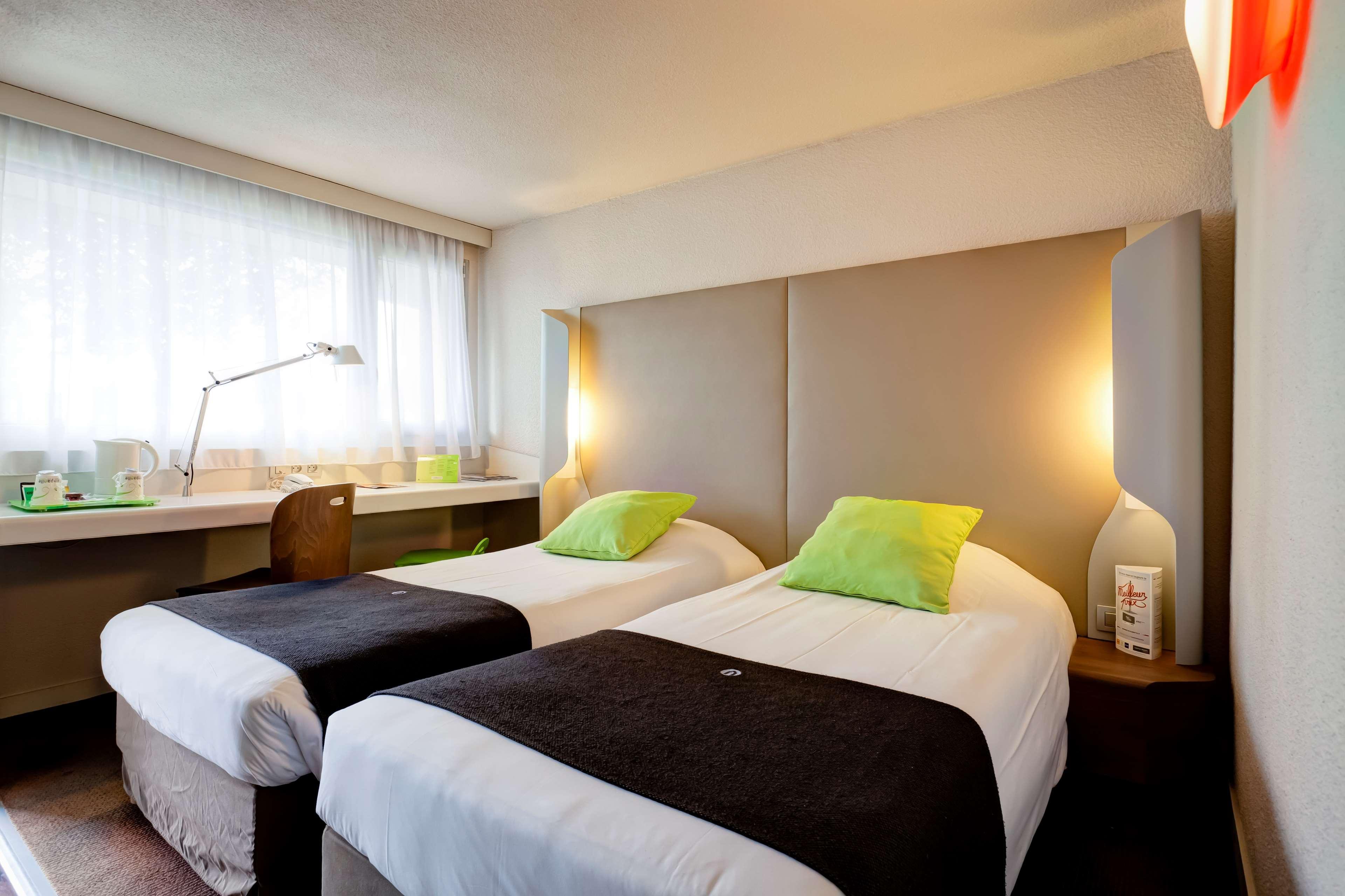 Campanile Creteil - Bonneuil Sur Marne Hotel Екстериор снимка