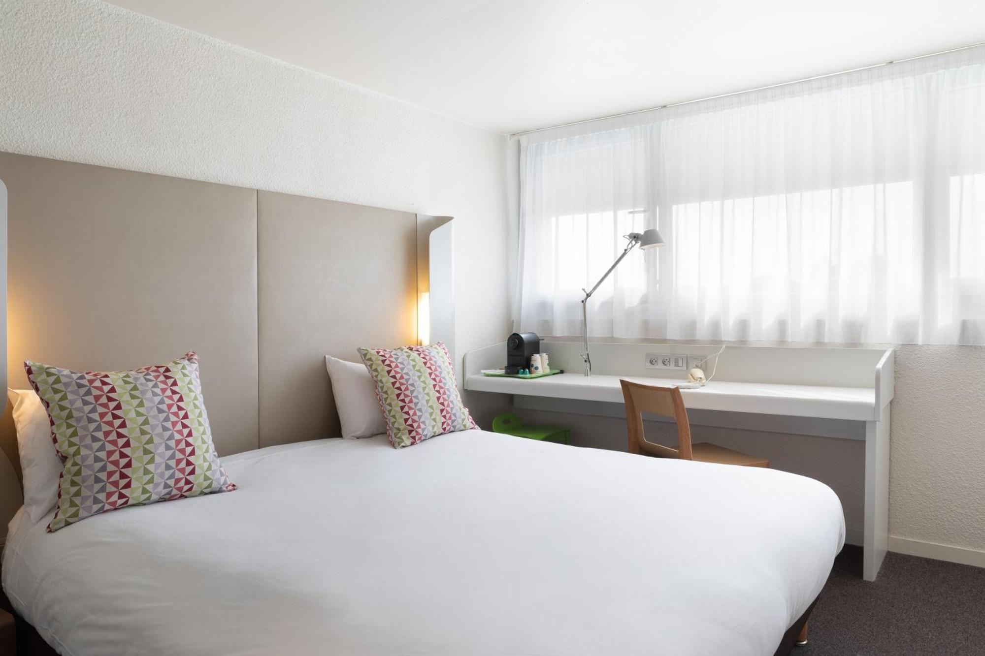 Campanile Creteil - Bonneuil Sur Marne Hotel Екстериор снимка