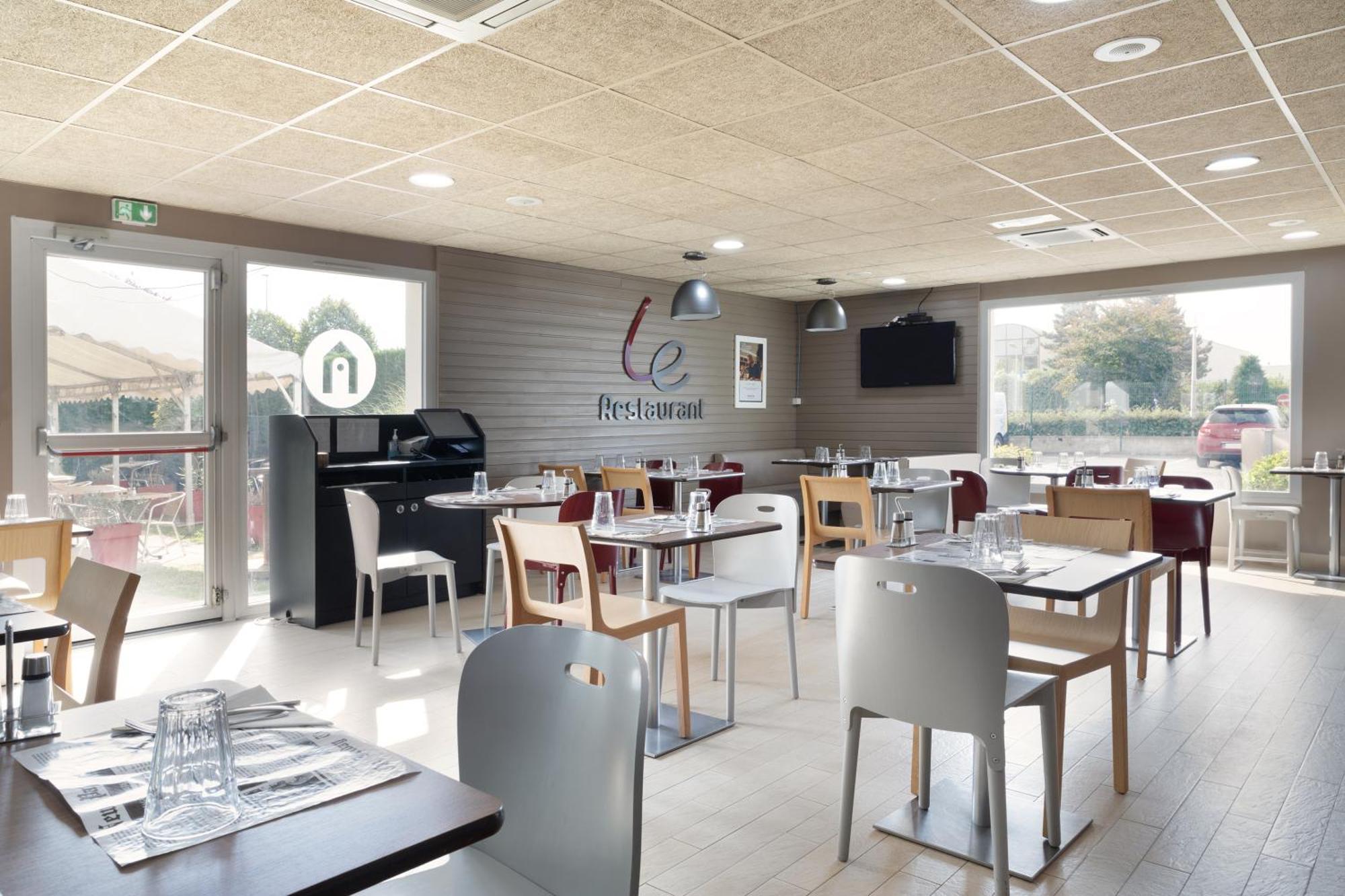 Campanile Creteil - Bonneuil Sur Marne Hotel Екстериор снимка