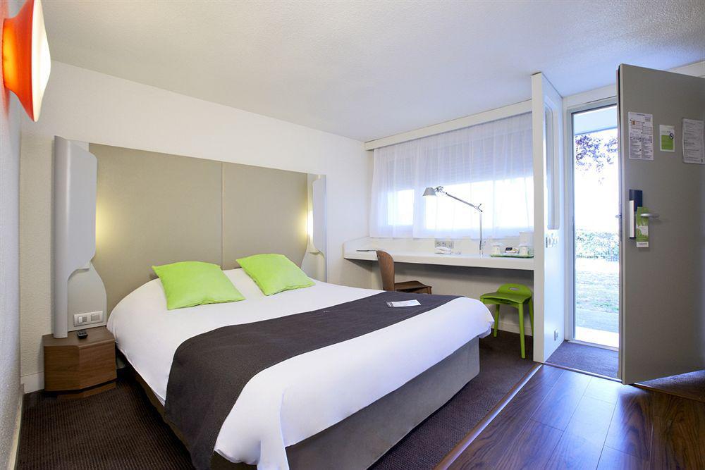 Campanile Creteil - Bonneuil Sur Marne Hotel Екстериор снимка